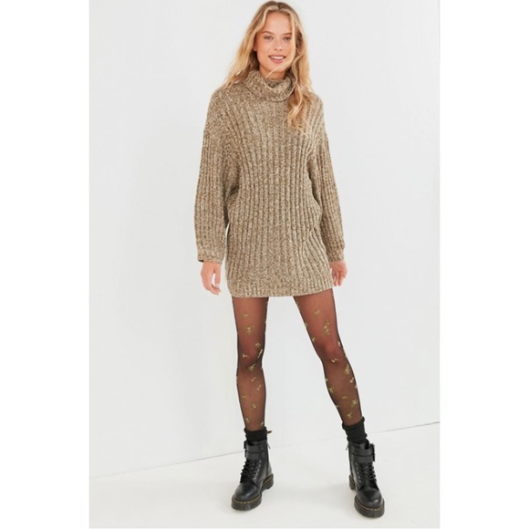 Urban Outfitters- Jill Turtleneck Sweater Dress (S) - Picture 2 of 5